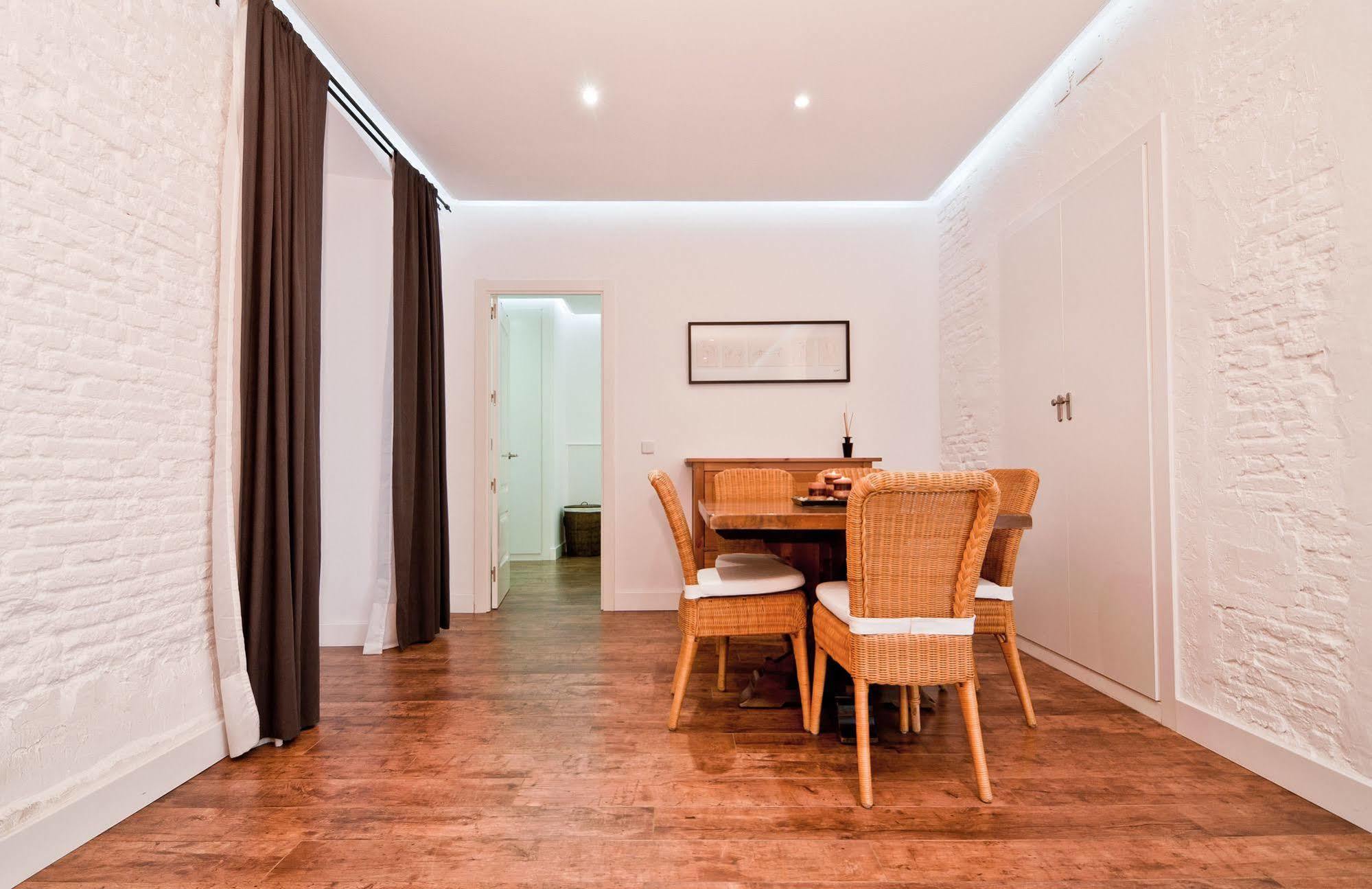 Apartamento Retiro Madrid Exteriér fotografie