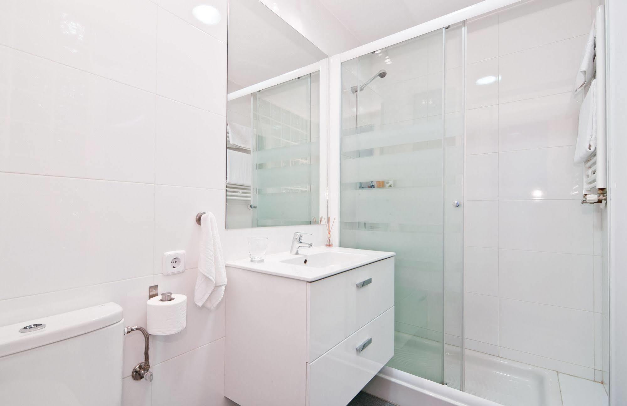 Apartamento Retiro Madrid Exteriér fotografie
